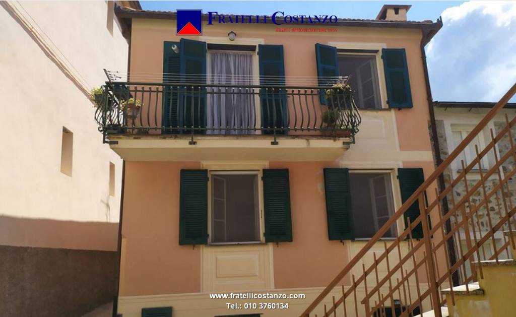casa indipendente in vendita a Castiglione Chiavarese in zona Missano