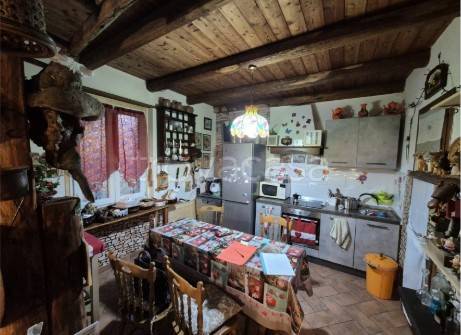 appartamento in vendita a Castiglione Chiavarese