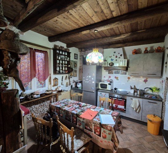 casa indipendente in vendita a Castiglione Chiavarese