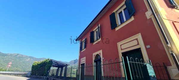 appartamento in vendita a Castiglione Chiavarese in zona Missano
