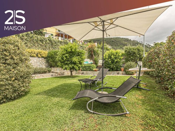 casa indipendente in vendita a Castiglione Chiavarese in zona Campegli