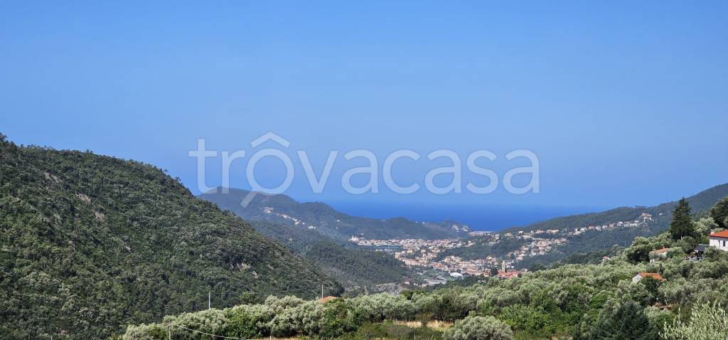 casa indipendente in vendita a Castiglione Chiavarese