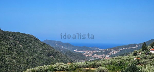 appartamento in vendita a Castiglione Chiavarese