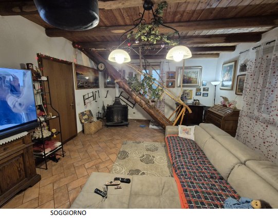 casa indipendente in vendita a Castiglione Chiavarese