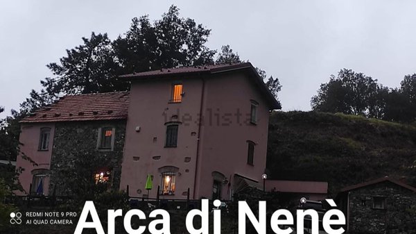 negozio in vendita a Castiglione Chiavarese in zona Campegli