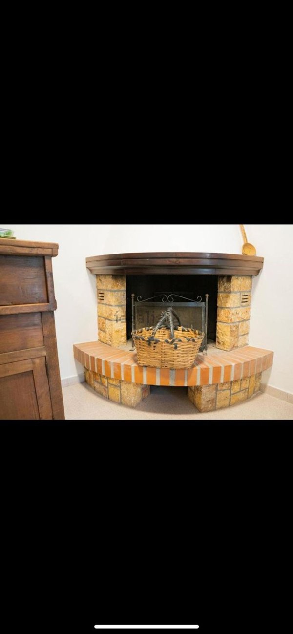 casa indipendente in vendita a Castiglione Chiavarese