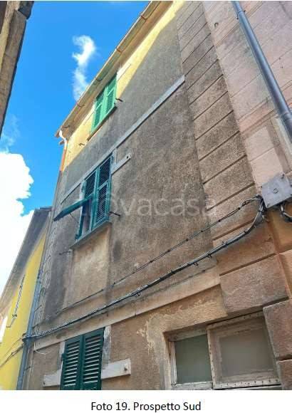 casa indipendente in vendita a Castiglione Chiavarese