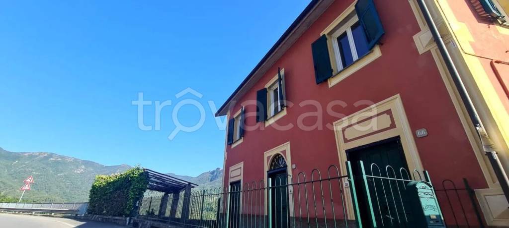 appartamento in vendita a Castiglione Chiavarese in zona Missano