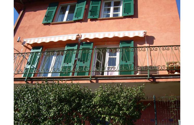 casa indipendente in vendita a Castiglione Chiavarese