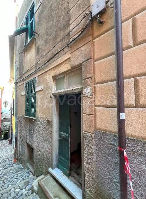 appartamento in vendita a Castiglione Chiavarese