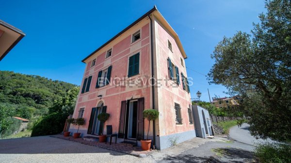 casa indipendente in vendita a Castiglione Chiavarese in zona Masso