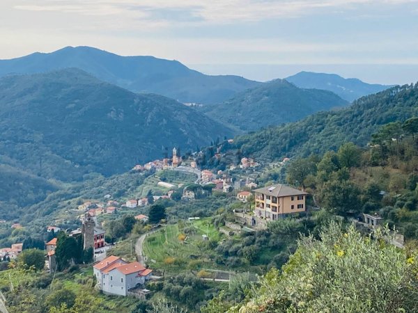 appartamento in vendita a Castiglione Chiavarese in zona Missano
