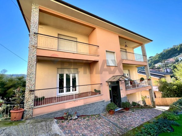 appartamento in vendita a Castiglione Chiavarese