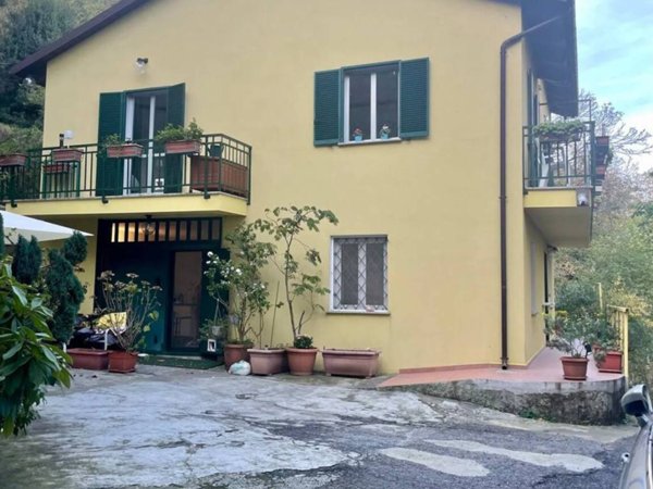 casa indipendente in vendita a Ceranesi