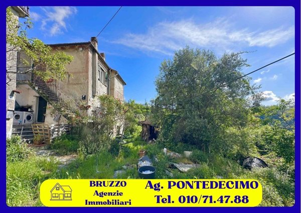 casa indipendente in vendita a Ceranesi