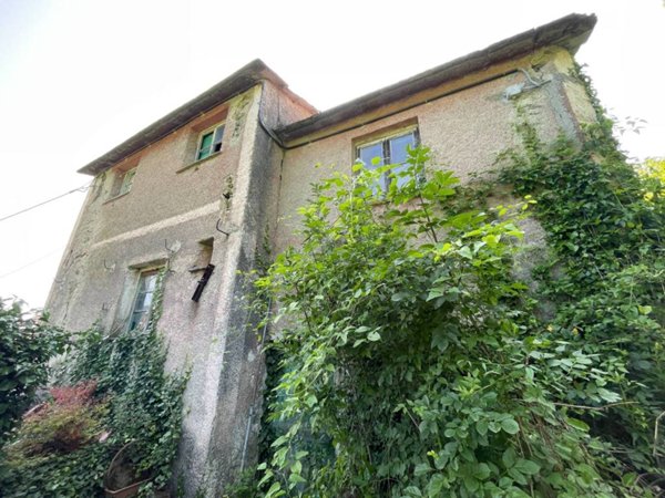 casa indipendente in vendita a Ceranesi