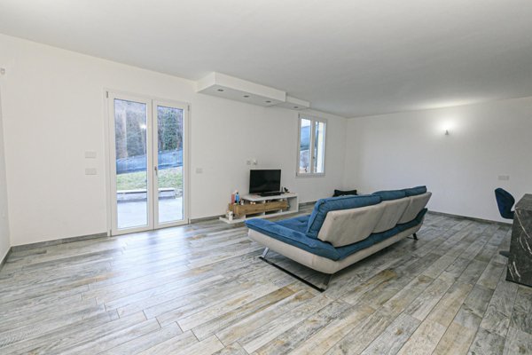 casa indipendente in vendita a Ceranesi