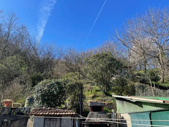 casa indipendente in vendita a Ceranesi in zona Ferriera