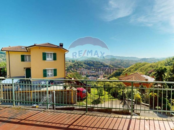 casa indipendente in vendita a Ceranesi in zona Santa Marta