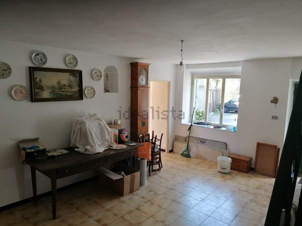 appartamento in vendita a Ceranesi in zona Paravanico