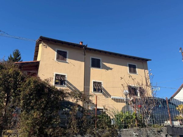 casa indipendente in vendita a Ceranesi
