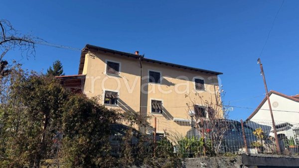 casa indipendente in vendita a Ceranesi