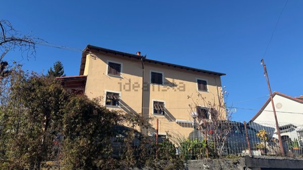 casa indipendente in vendita a Ceranesi
