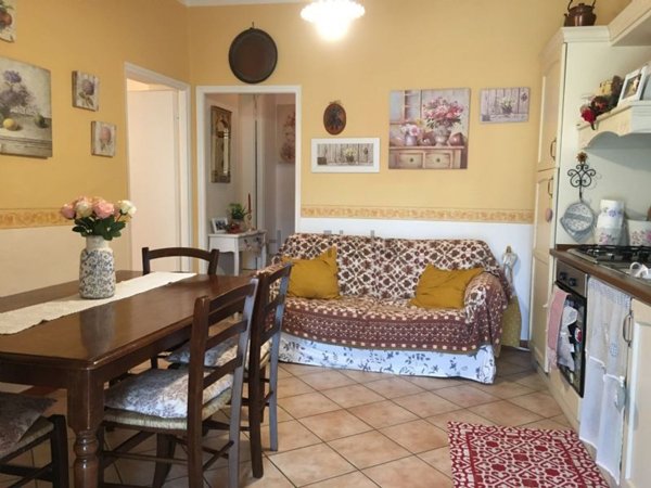 appartamento in vendita a Ceranesi in zona Paravanico