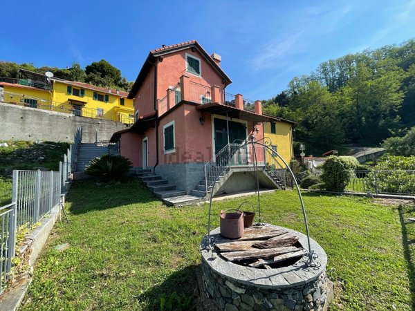 casa indipendente in vendita a Ceranesi