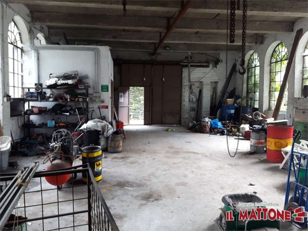 locale di sgombero in vendita a Ceranesi in zona Paravanico