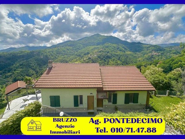 casa indipendente in vendita a Ceranesi