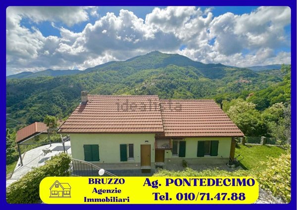 casa indipendente in vendita a Ceranesi