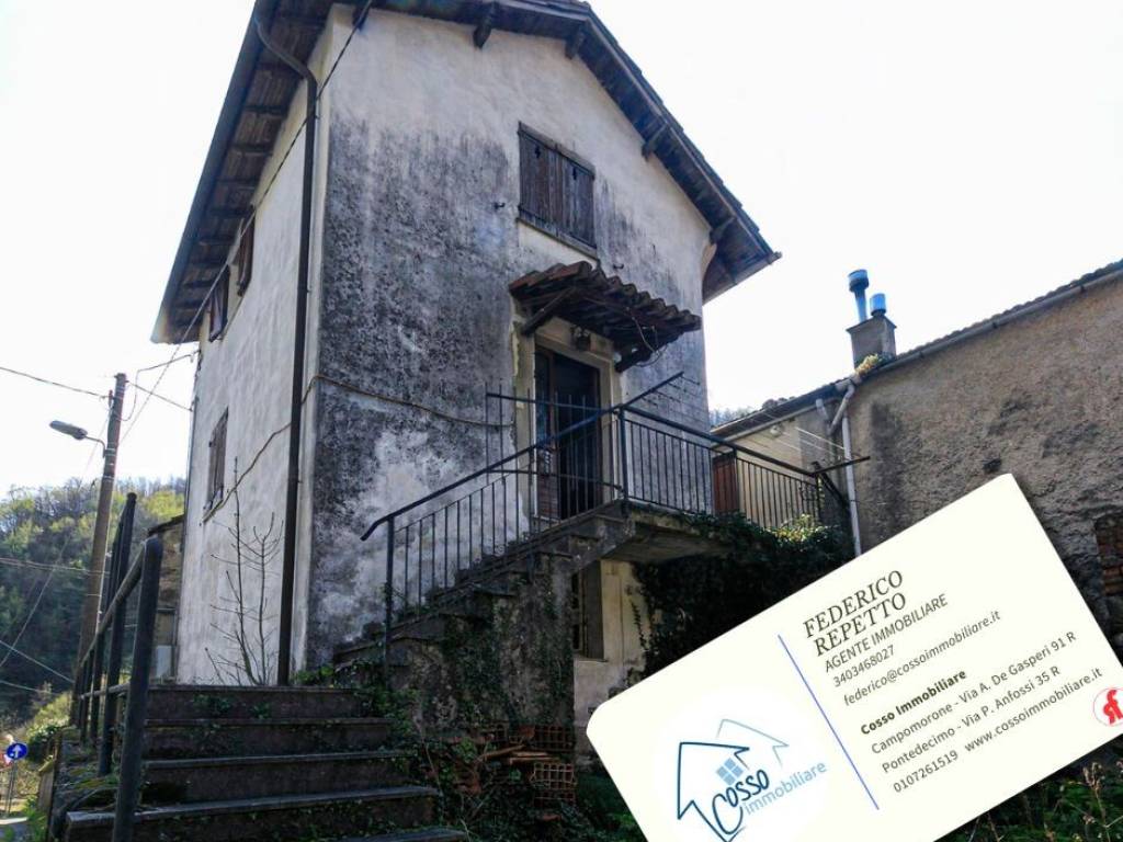 casa indipendente in vendita a Ceranesi in zona Paravanico