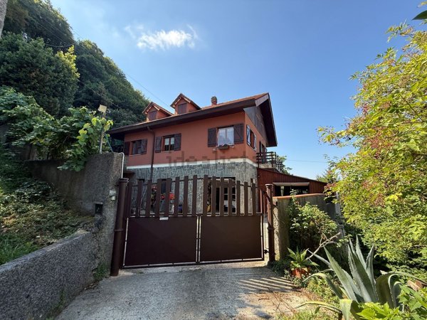 casa indipendente in vendita a Ceranesi