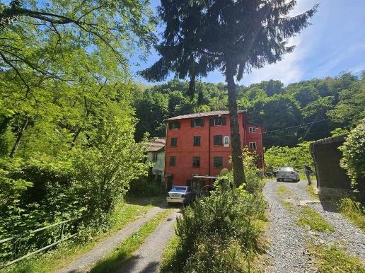 appartamento in vendita a Ceranesi in zona Vigo