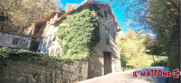locale di sgombero in vendita a Ceranesi in zona Paravanico