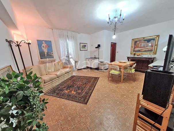 appartamento in vendita a Chiavari in zona Sant'Andrea di Rovereto