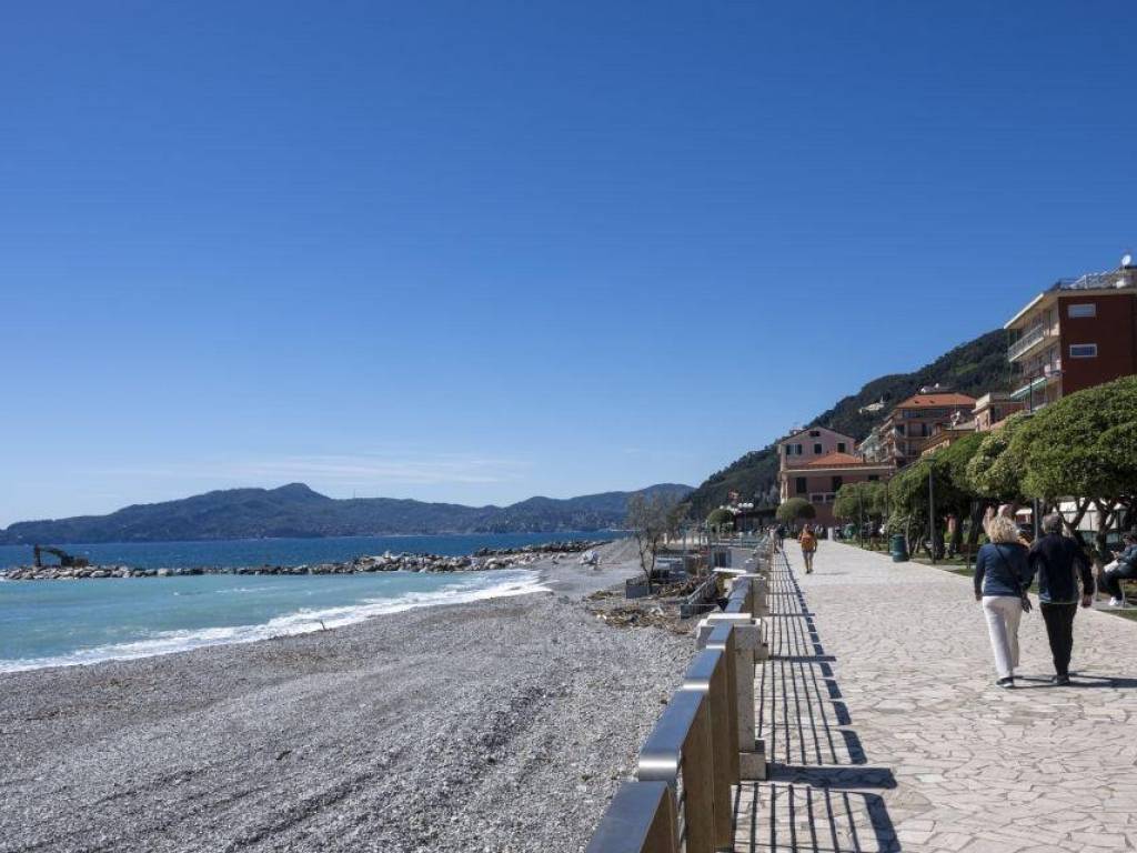 negozio in vendita a Chiavari