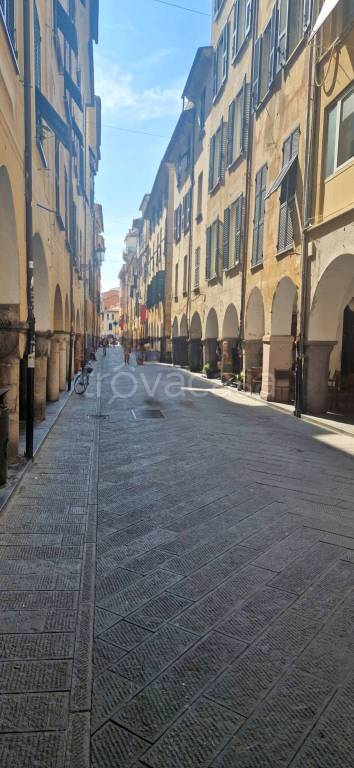 trivano in vendita a Chiavari