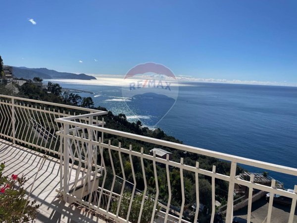 casa indipendente in vendita a Chiavari in zona Sant'Andrea di Rovereto