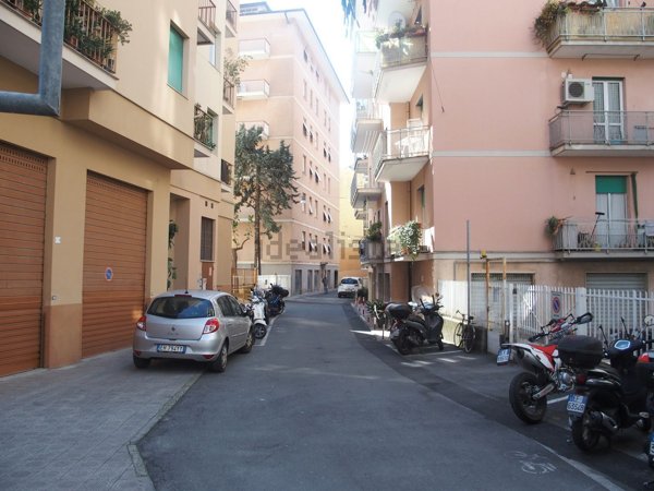 locale di sgombero in vendita a Chiavari