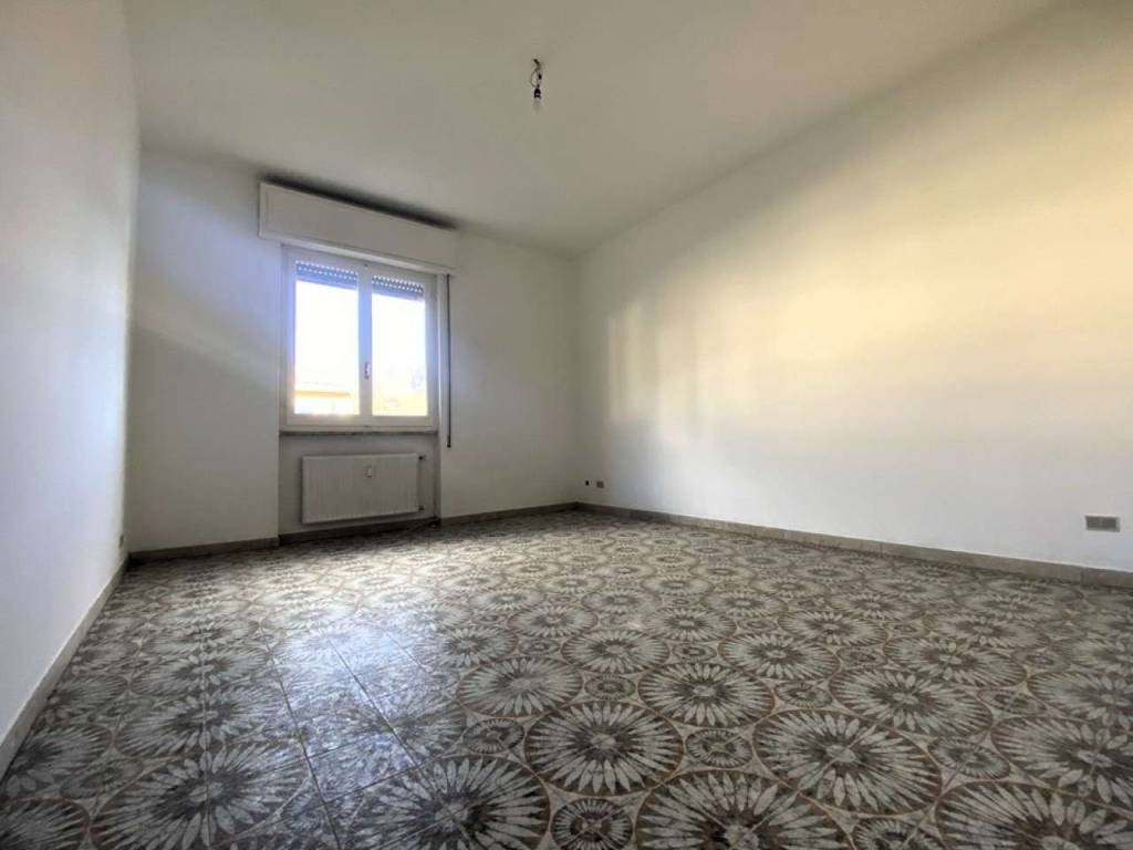 appartamento in vendita a Chiavari in zona Caperana