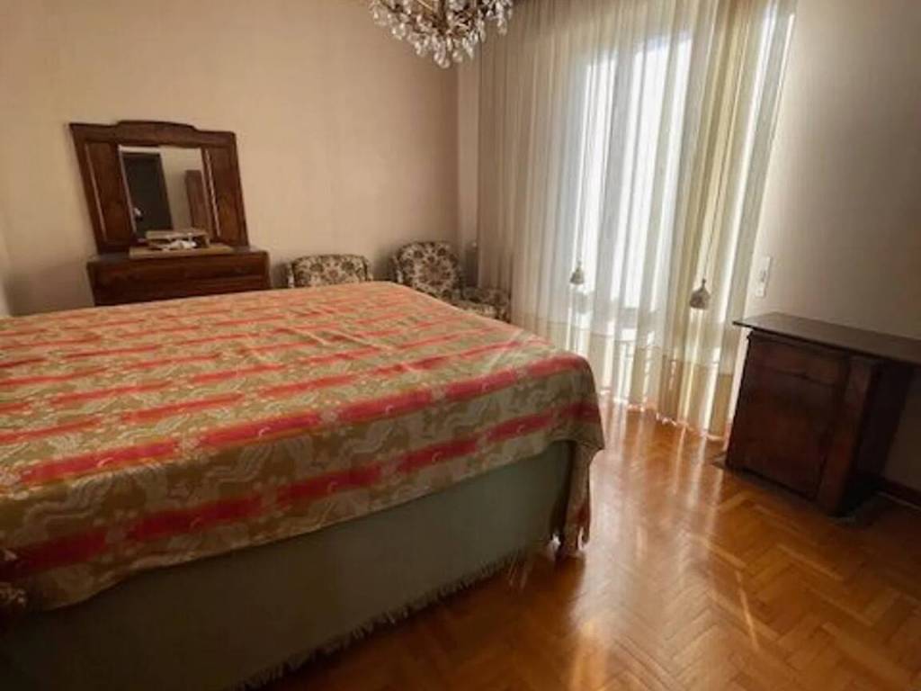 appartamento in vendita a Chiavari in zona Caperana