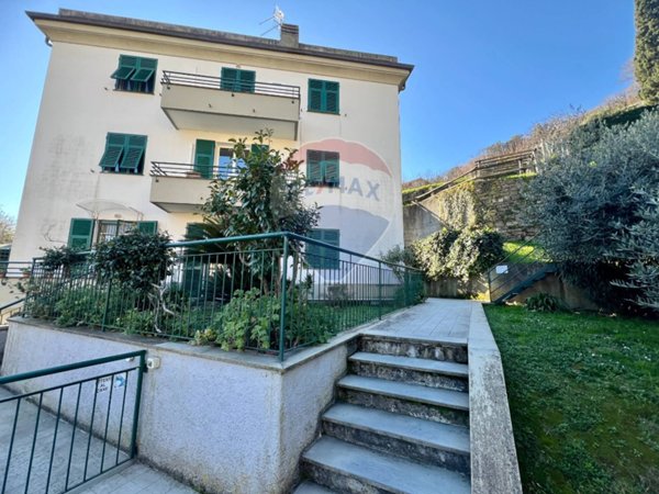 appartamento in vendita a Chiavari in zona Caperana