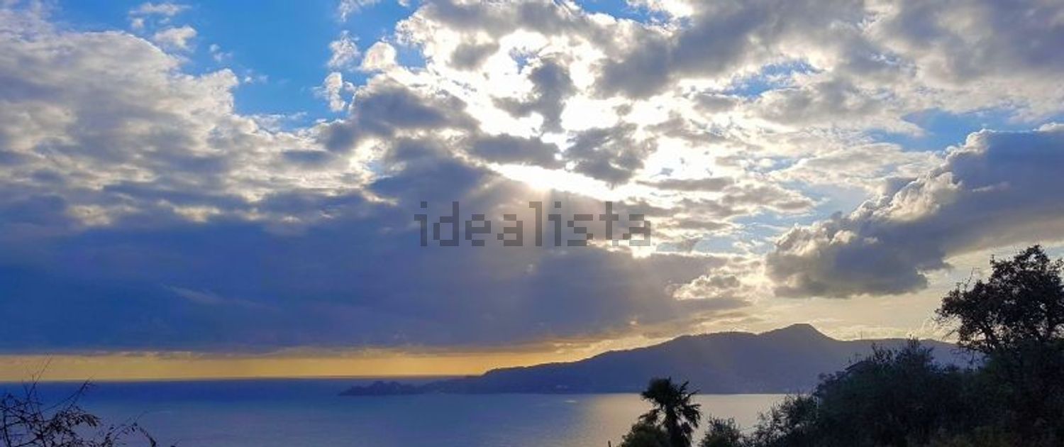 casa indipendente in vendita a Chiavari in zona Sant'Andrea di Rovereto