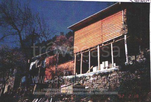 appartamento in vendita a Chiavari in zona Campodonico