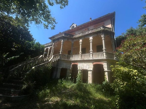 casa indipendente in vendita a Chiavari