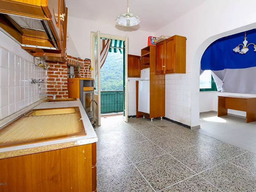 casa indipendente in vendita a Chiavari