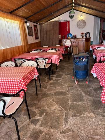 negozio in vendita a Chiavari in zona Caperana