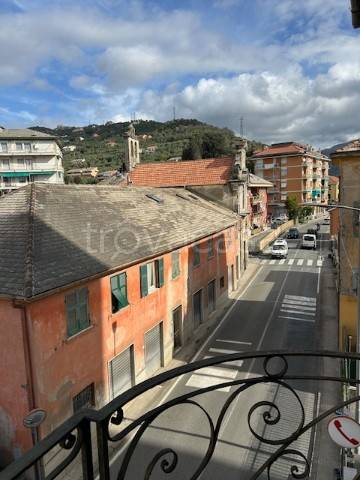 appartamento in vendita a Chiavari in zona Caperana